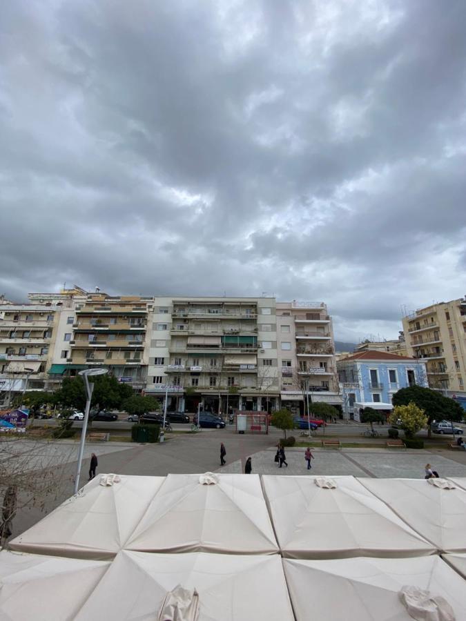 On The Square Studio Kalamata Exterior photo